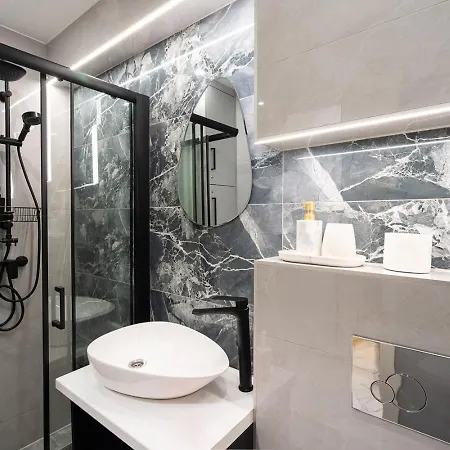 Luxurious Center By New York Cafe Apartman Budapest